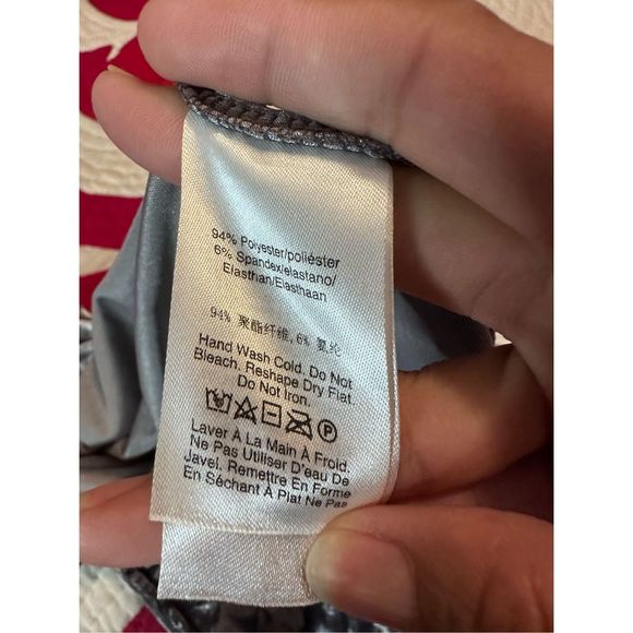 306. NWOT DKNY CRUSHED VELVET GRAY SLEEVELESS COWL NECK WOMENS TOP MSRP $49 - Picture 7 of 9